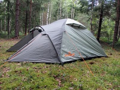 Лот: 9656090. Фото: 1. Палатка WoodLand trek 3. Два сквозных... Палатки, тенты