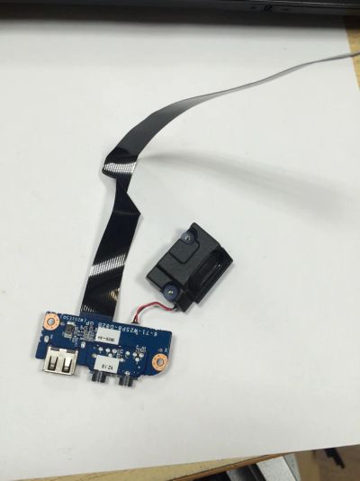Лот: 9486512. Фото: 1. Динамики Плата USB Clevo W370ET... Платы расширения, контроллеры, доп. порты