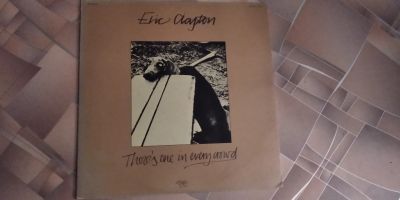 Лот: 17173921. Фото: 1. Винил Eric Clapton - there's one... Аудиозаписи