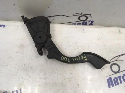 Лот: 21711652. Фото: 1. педаль газа Ford Focus CB4. Двигатель и элементы двигателя