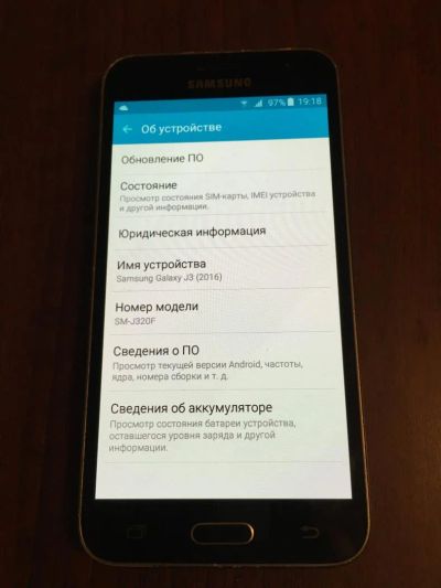 Лот: 9825891. Фото: 1. Samsung galaxy J3. Смартфоны