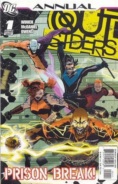 Лот: 1033774. Фото: 1. Комикс "Outsiders" #1. Художественная