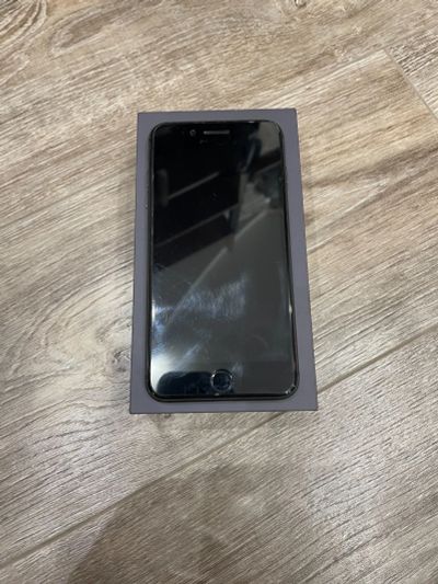 Лот: 17022669. Фото: 1. iPhone 8 Plus на гарантии. Смартфоны