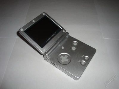 Лот: 786710. Фото: 1. Game Boy Advance SP (Серебритый... Игровые приставки, консоли