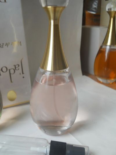 Лот: 5989635. Фото: 1. J`adore Eau de Toilette 2011 Dior... Женская парфюмерия