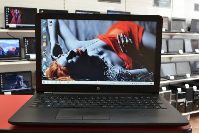 Лот: 16089210. Фото: 1. HP 15-ra058ur (15.6"/Intel Celeron... Ноутбуки