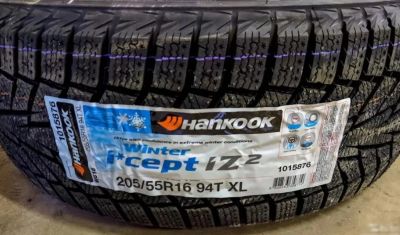 Лот: 19442830. Фото: 1. Шины 205/55 R16 Hankook W616 зимние. Шины