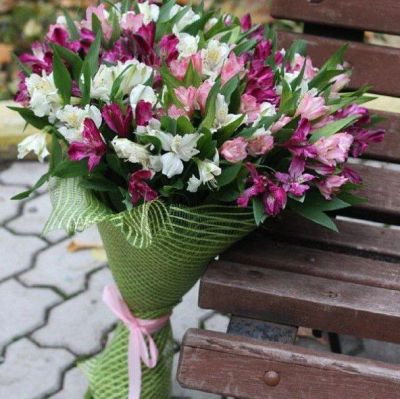 Лот: 7032370. Фото: 1. Сборный букет. Цветы на Щорса... Свежие цветы