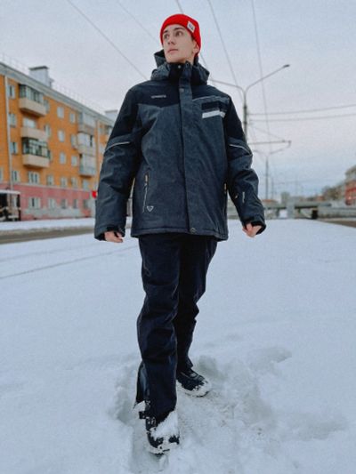 Лот: 21105410. Фото: 1. Горнолыжная куртка мужская Hello... Зимняя спортивная одежда