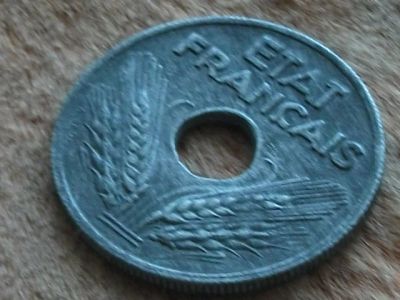 Лот: 11821298. Фото: 1. Монета 10 сантим Франция 1941... Европа