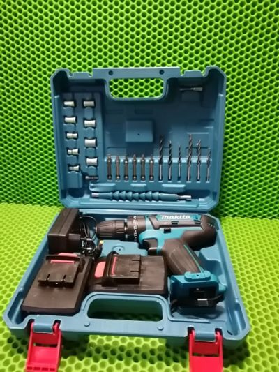 Лот: 21573969. Фото: 1. Шуруповерт Makita 48v в кейсе... Электроинструмент