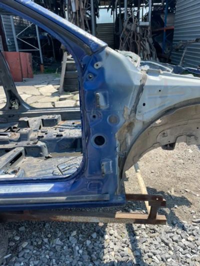 Лот: 23018284. Фото: 1. стойка кузова Opel Astra L69. Кузов