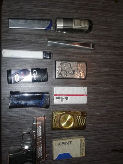 Лот: 19046643. Фото: 1. зажигалки газовые. Зажигалки, спички, пепельницы