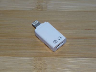 Лот: 17852255. Фото: 1. Переходник USB Type-C - Lighting... Дата-кабели, переходники