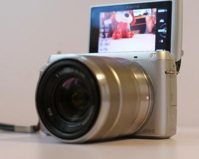 Лот: 24348626. Фото: 1. Sony A F3. Цифровые беззеркальные со сменной оптикой