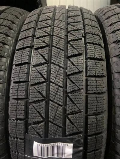 Лот: 24394004. Фото: 1. Зимняя резина 195/60 R-16 "Royal... Шины