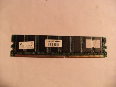 Лот: 4402141. Фото: 1. 128Mb ddr Infineon. Оперативная память