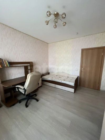 Лот: 25793434. Фото: 1. 3-комн. квартира , Красноярск... Квартиры, студии