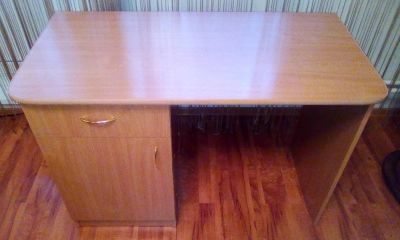Лот: 11462937. Фото: 1. Стол компьютерный. Компьютерные и письменные столы