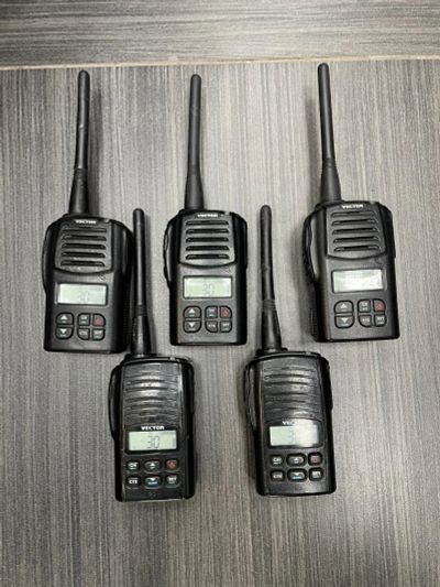 Лот: 19981516. Фото: 1. Радиостанция vector vt 44 military... Рации, радиостанции