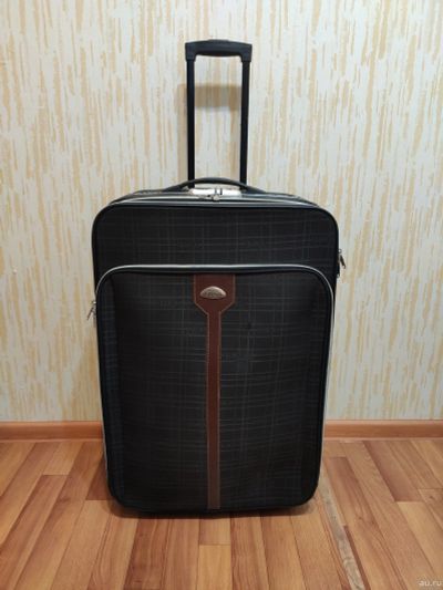 Лот: 18487181. Фото: 1. Большой дорожный чемодан. Чемоданы и сумки дорожные