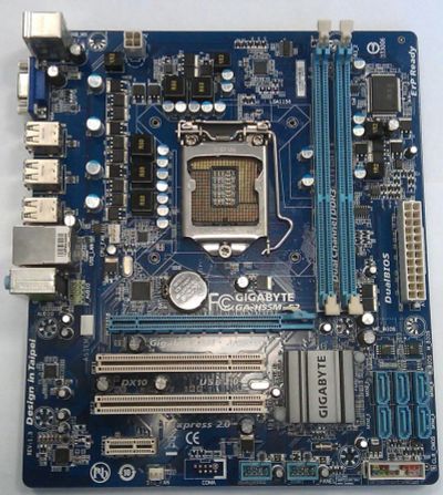 Лот: 8604246. Фото: 1. Материнская плата S1156, Gigabyte... Материнские платы