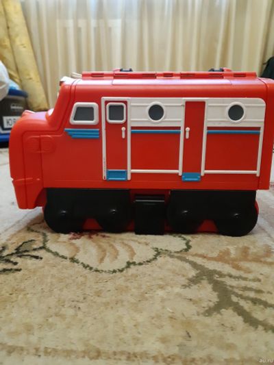 Лот: 15157873. Фото: 1. chuggington паровозики + кейс. Другое (игрушки)
