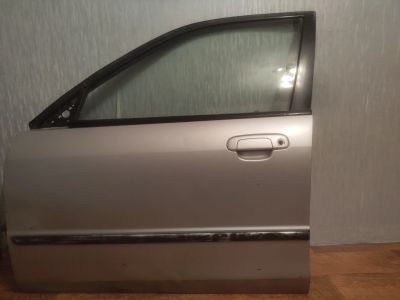 Лот: 16540322. Фото: 1. Дверь Мазда фамилия Свагон (Mazda... Кузов