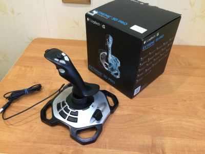 Лот: 6204199. Фото: 1. Джойстик для авиасимуляторов Logitech... Рули, джойстики