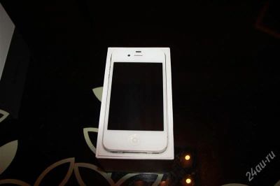 Лот: 2532806. Фото: 1. iPhone 4 32 gb white. Смартфоны