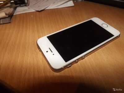 Лот: 6195533. Фото: 1. iPhone 5s рст LTE 16gb Gold Рабочий... Смартфоны
