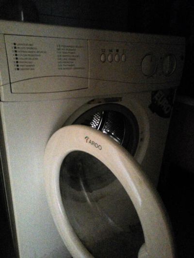 Лот: 7701891. Фото: 1. Срочно неисправная стиральная... Стиральные машины