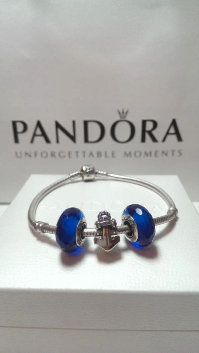 Лот: 4450880. Фото: 1. Шармы Pandora ЯКОРЬ+ Муранское... Другое (ювелирные изделия, бижутерия, часы)
