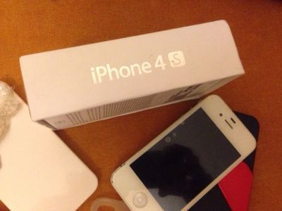 Лот: 6001350. Фото: 1. Iphone 4S 16gb белый, есть обмен. Смартфоны