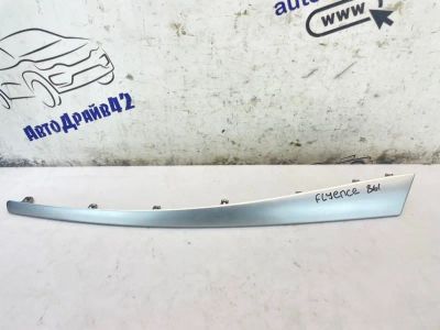 Лот: 25169779. Фото: 1. накладка торпедо Renault Fluence... Двигатель и элементы двигателя