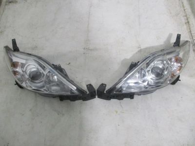Лот: 15313080. Фото: 1. Фара передняя правая левая Mazda... Кузов