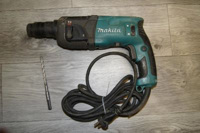 Лот: 9689704. Фото: 1. Продам перфоратор Makita HR2230... Электроинструмент