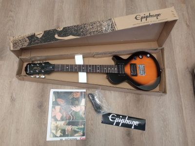 Лот: 20275375. Фото: 1. Электрогитара Epiphone express. Гитары