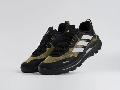 Лот: 25513340. Фото: 1. Кроссовки Adidas Terrex Skychaser... Кеды, кроссовки, слипоны