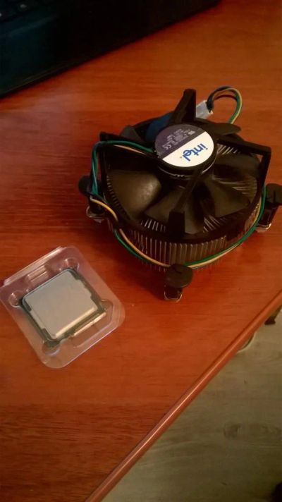 Лот: 8565313. Фото: 1. BOX Intel® Celeron® Processor... Процессоры