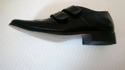 Лот: 9382665. Фото: 1. Новые туфли на узкую ногу. Туфли