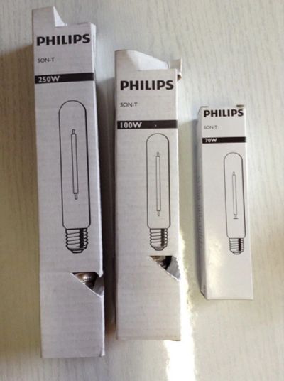 Лот: 9763329. Фото: 1. Лампа Днат Philips. 70 - 100. Другое (электрооборудование)