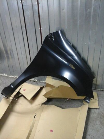 Лот: 5977017. Фото: 1. Крыло toyota vitz/yaris 99-05... Кузов