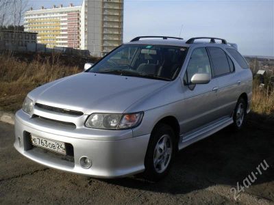 Лот: 585582. Фото: 1. Продается Ниссан Эрнесса. Автомобили