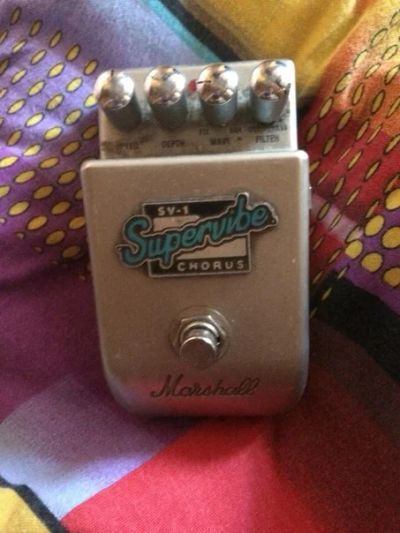 Лот: 7161620. Фото: 1. примочка для электро гитары Marshall... Гитарные эффекты и комбоусилители