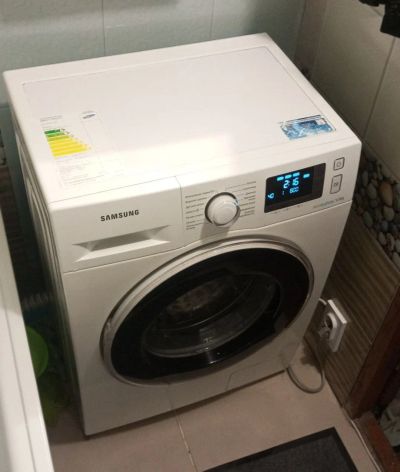Лот: 24613080. Фото: 1. Стиральная машинка Samsung WF60F4EBW2W... Стиральные машины