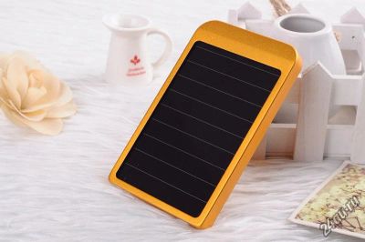 Лот: 5760714. Фото: 1. Внешний аккумулятор Power Bank... Зарядные устройства, блоки питания, адаптеры сетевые для смартфонов