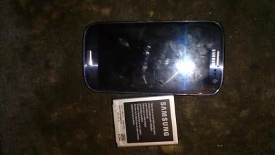 Лот: 5136015. Фото: 1. samsung s3 оригинал. Смартфоны