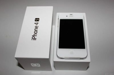 Лот: 7328993. Фото: 1. iPhone 4s white 16 gb. Смартфоны