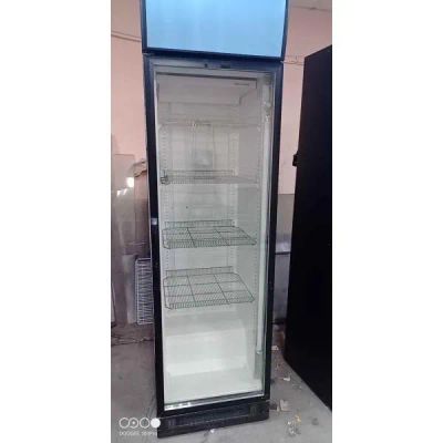 Лот: 25723431. Фото: 1. Холодильный шкаф Helkama C5. Холодильное